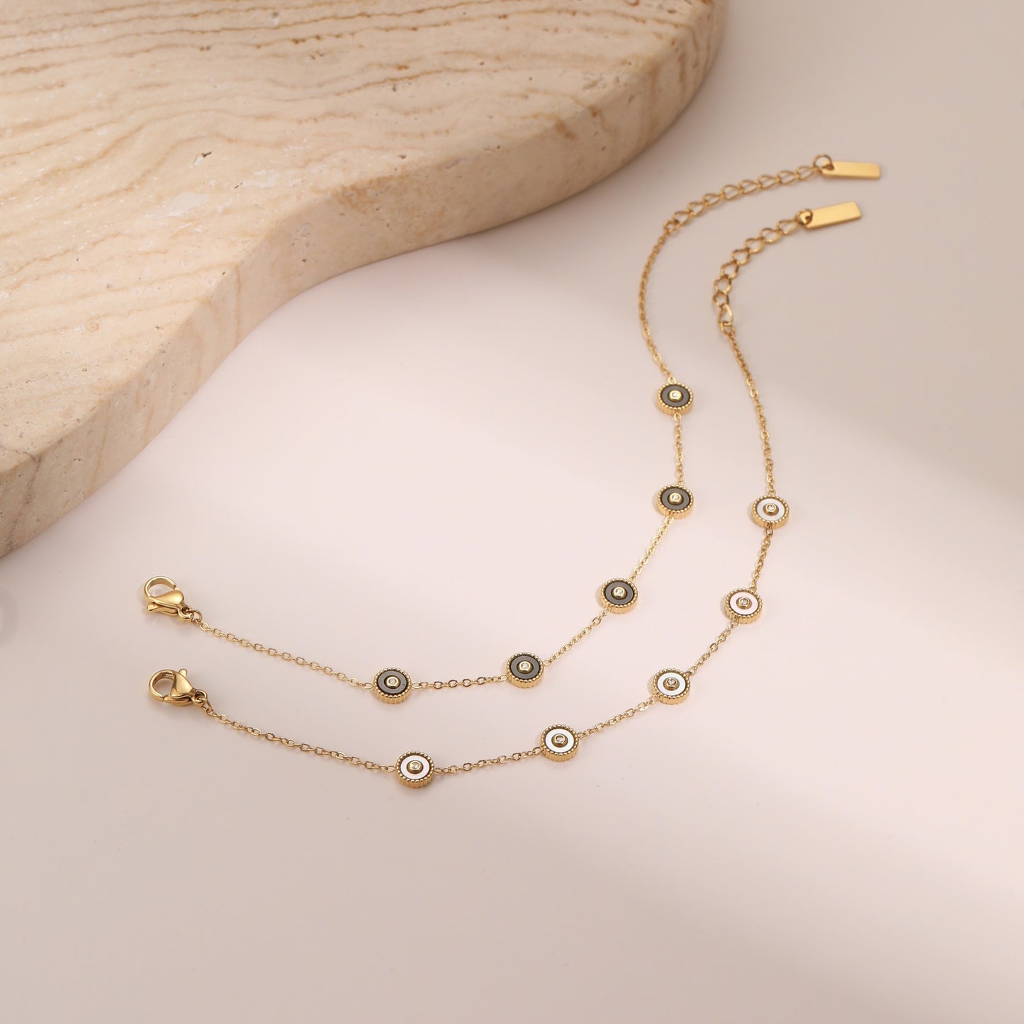 Opaline Gold Bracelet – Tarnish-Free / Hypoallergenic / Waterproof