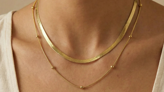 4 Signs You Need Hypoallergenic Jewelry
