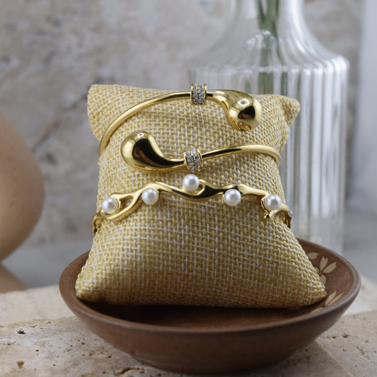 Aphrodite Bracelet Duo
