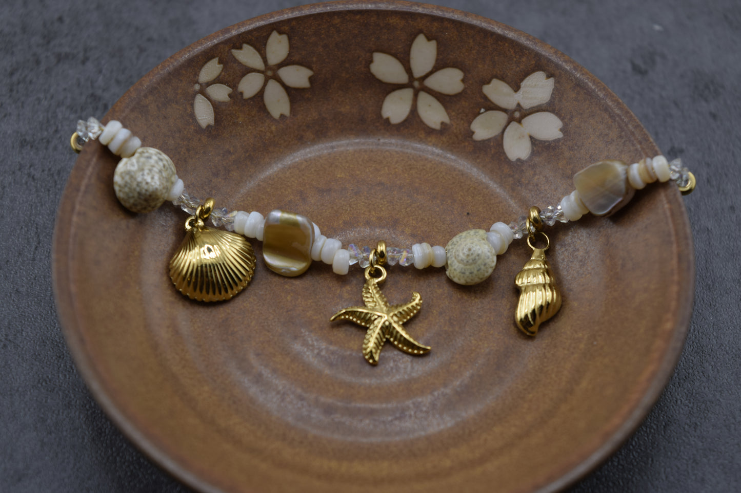 Coastal Charm Gold Bracelet – Tarnish- Free / Hypoallergenic / Waterproof