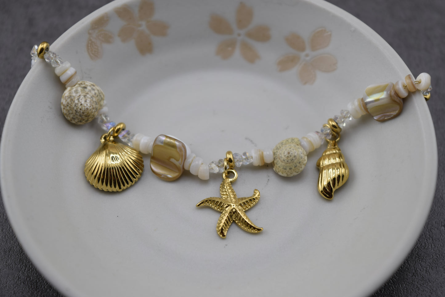 Coastal Charm Gold Bracelet – Tarnish- Free / Hypoallergenic / Waterproof