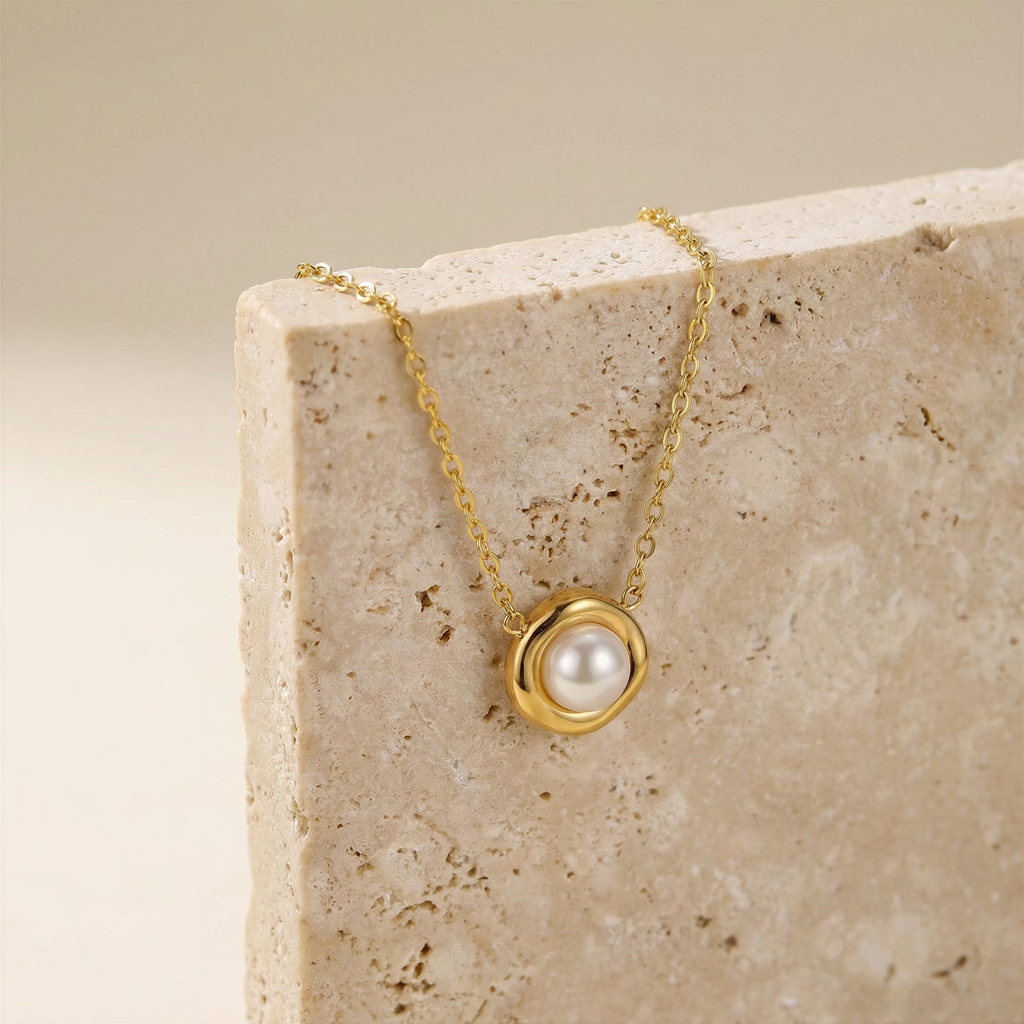 Liora Drop Pendant - Tarnish-Free / Waterproof / Hypoallergenic